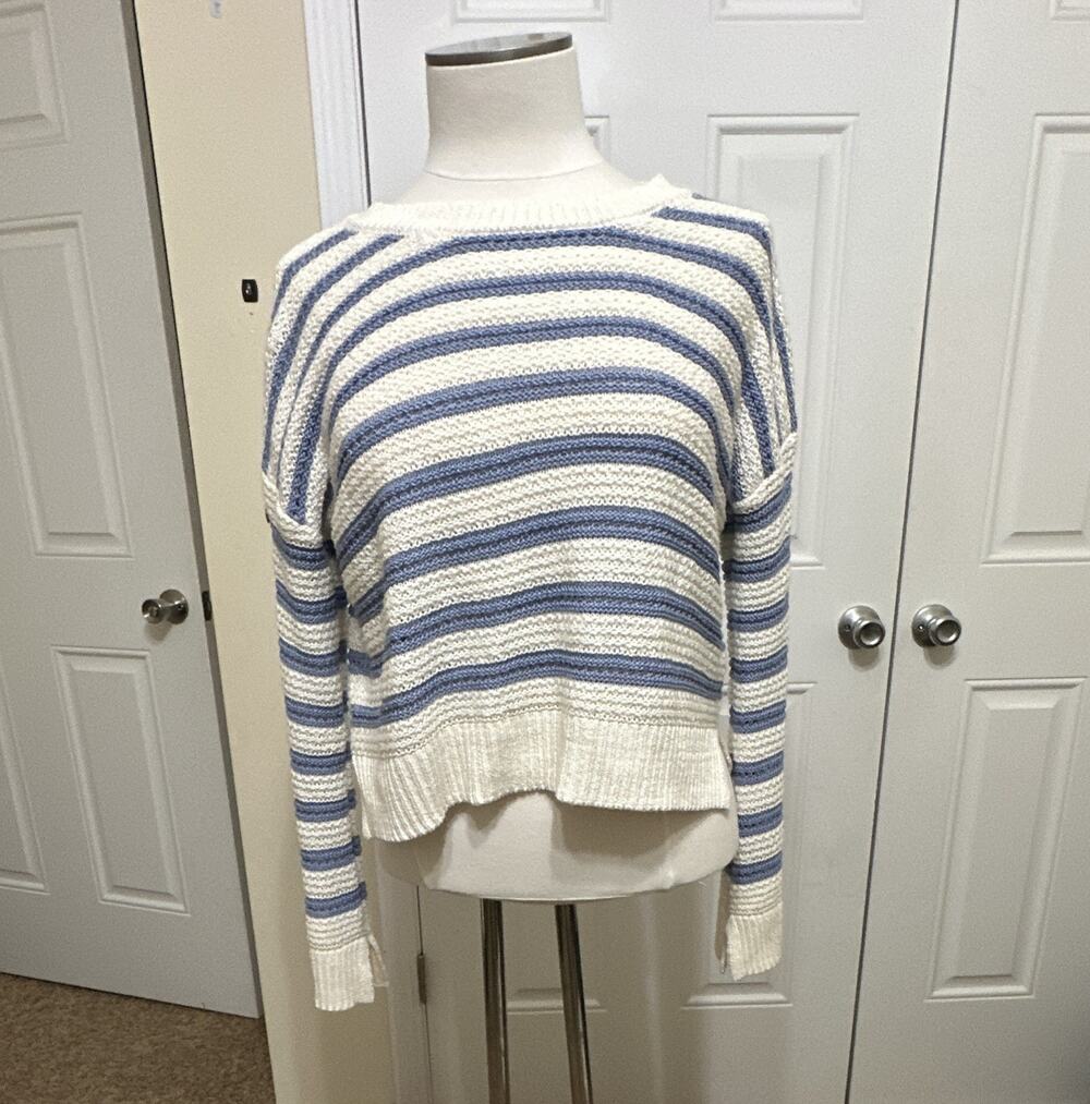 Gypsy Cloud Women's L Blue/White Acrylic Striped Knit Crew Neck Pullover Sweater